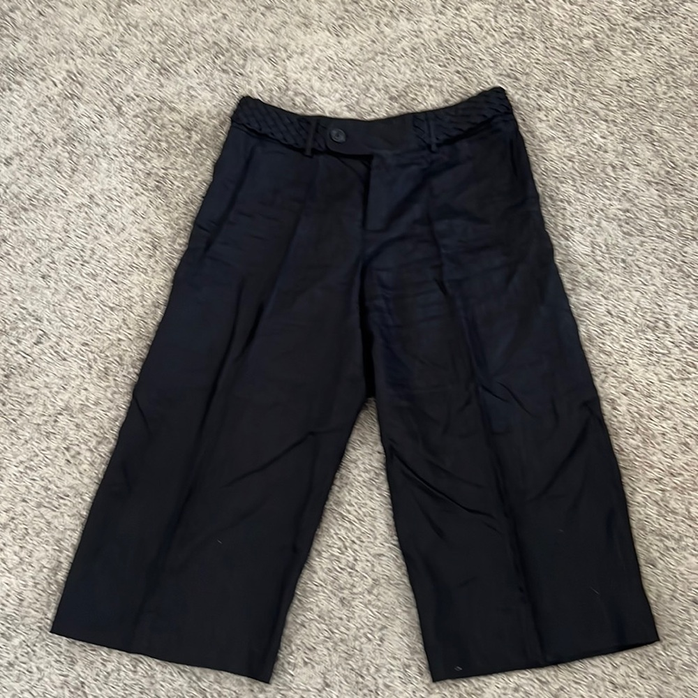 Nine West black capri pants